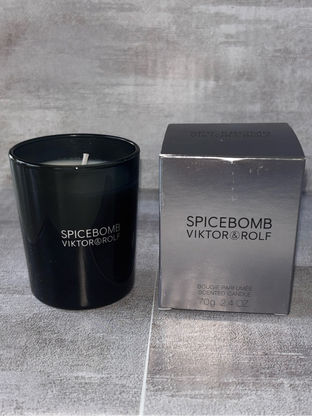 Viktor & Rolf Spicebomb Perfumed Bougie Scented Candle 2.4 Oz 70g